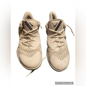 Nike Zoom Hyper Court Athletic Sneakers